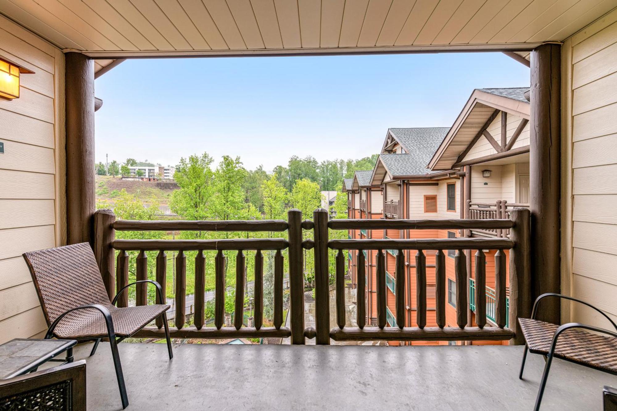 Baskins Creek Condos Gatlinburg Room photo